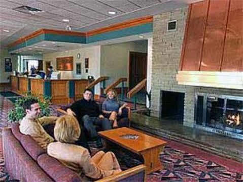 Comfort Inn Clifton Hill Niagara Falls Interior photo